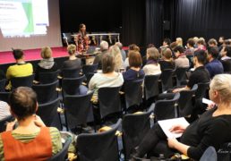 گزارش سمینار وفق یابی و زندگي افغانها در فنلند گزارش سمینار وفق یابی و زندگي افغانها در فنلند