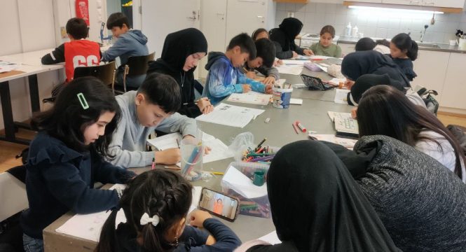 گرامیداشت روز پدر در کلاس‌های زبان مادری کانون2025